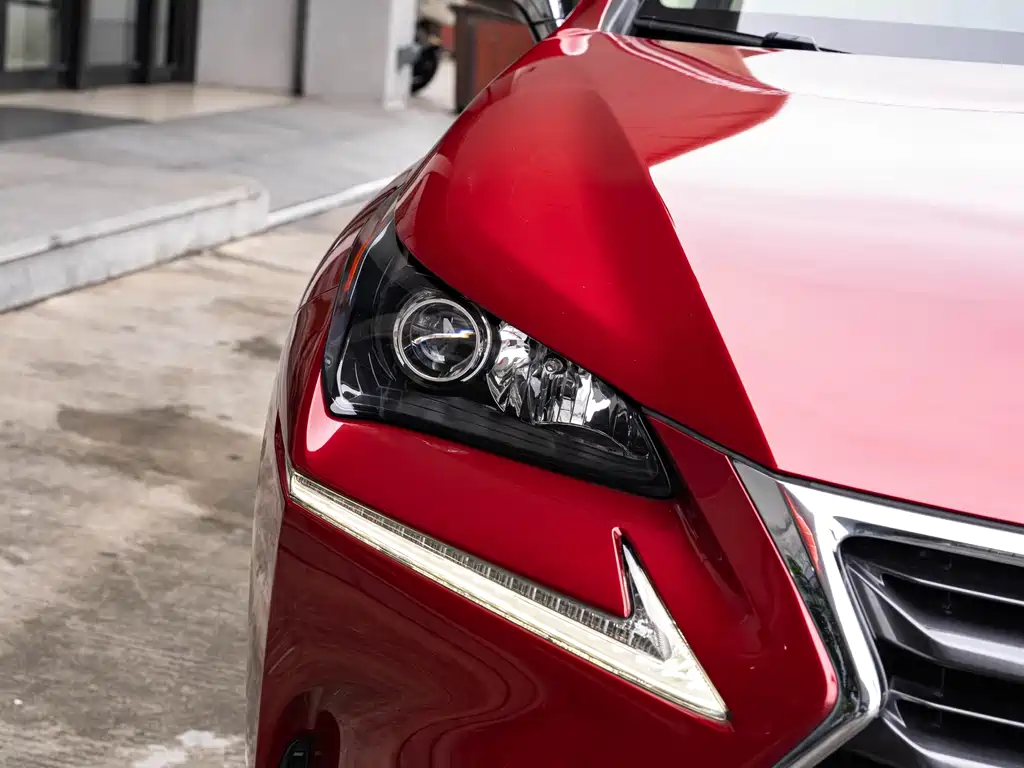 Lexus NX — миниатюра 6