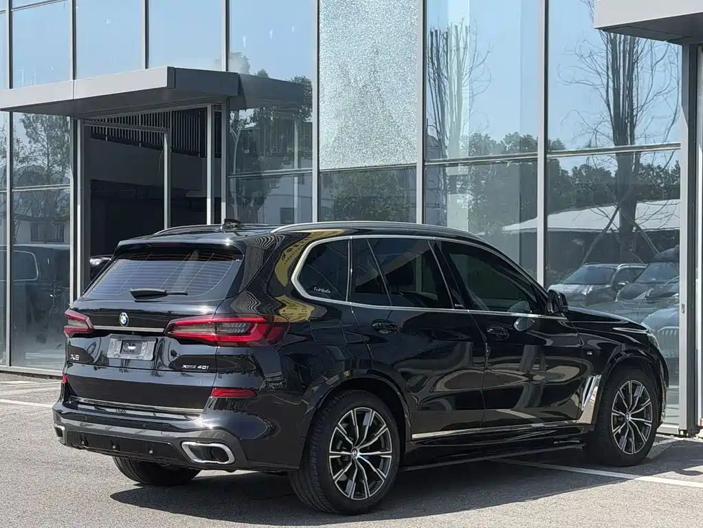 BMW X5 (Import) — миниатюра 13