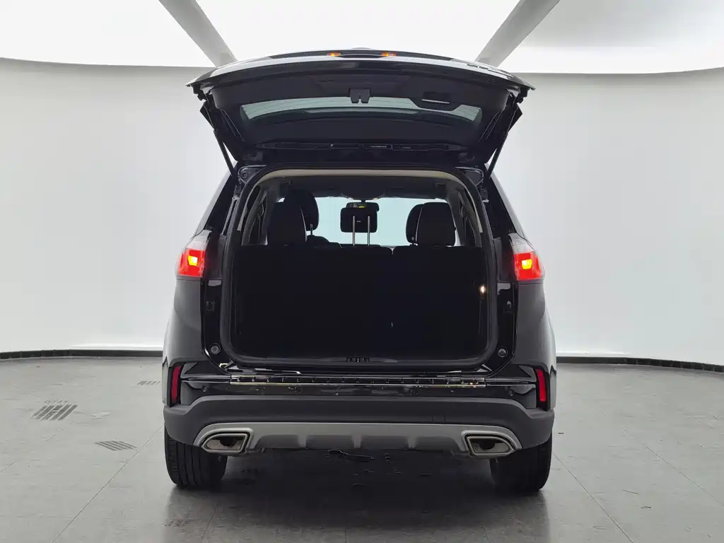 Ford Edge — миниатюра 15