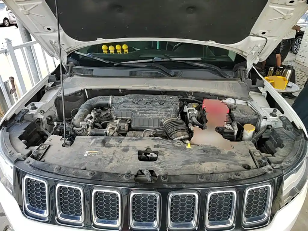 Jeep Compass — миниатюра 20
