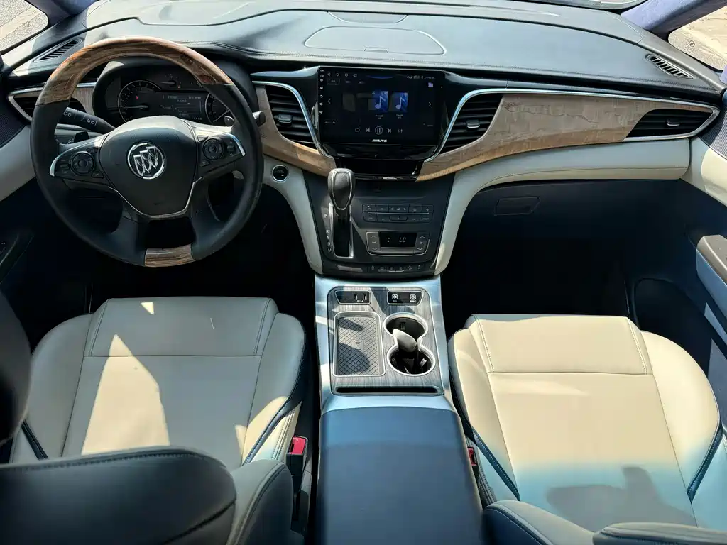 Buick GL8 — миниатюра 5