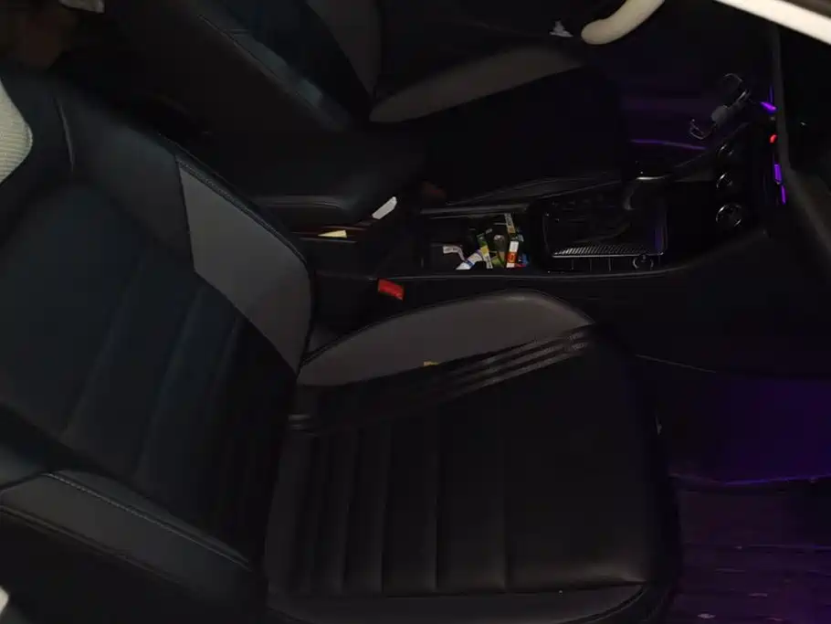 Volkswagen Sagitar — миниатюра 8