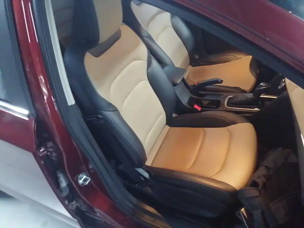 Chevrolet Monza — миниатюра 25