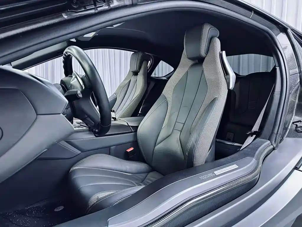 BMW i8 — миниатюра 9