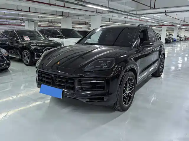 PORSCHE CAYENNE 2024