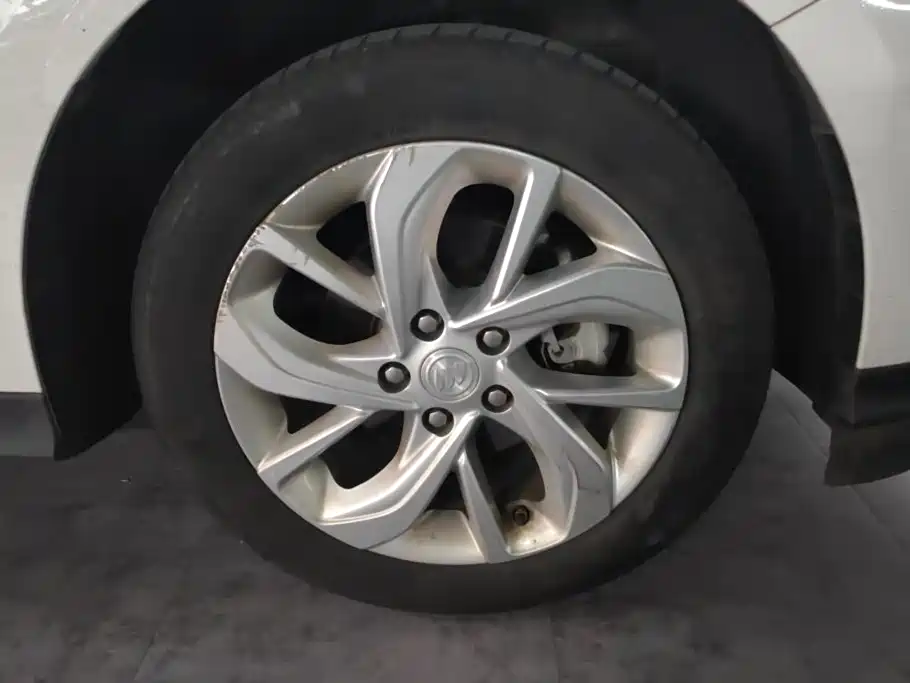 Buick Velite 6 — миниатюра 6