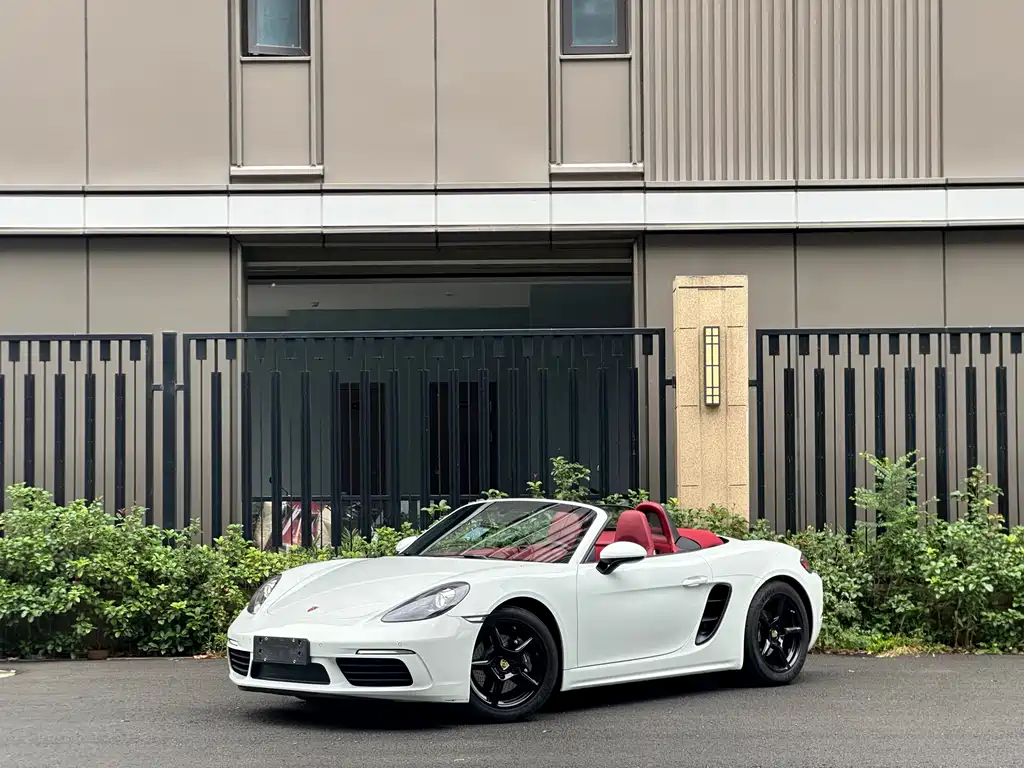 Porsche 718 2024