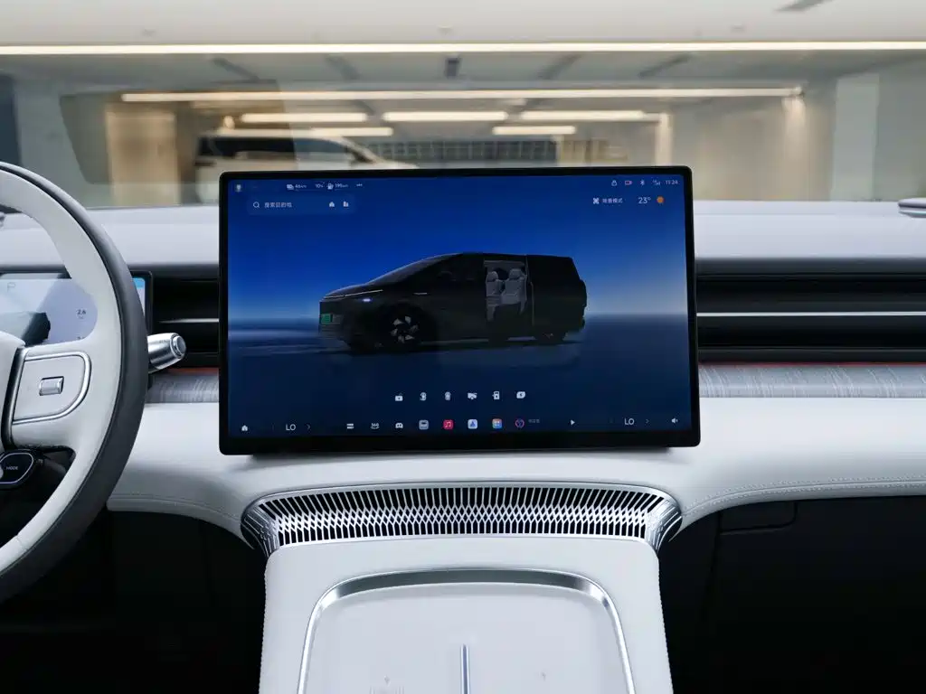 XPeng X9 — миниатюра 22