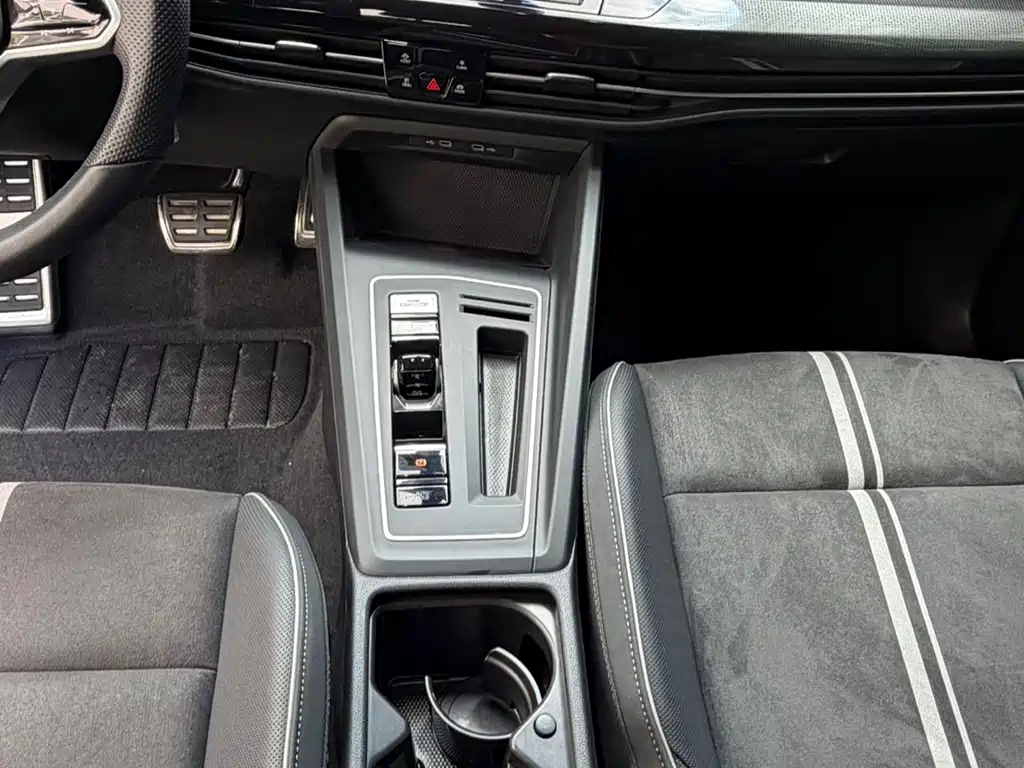 Volkswagen Golf — миниатюра 11