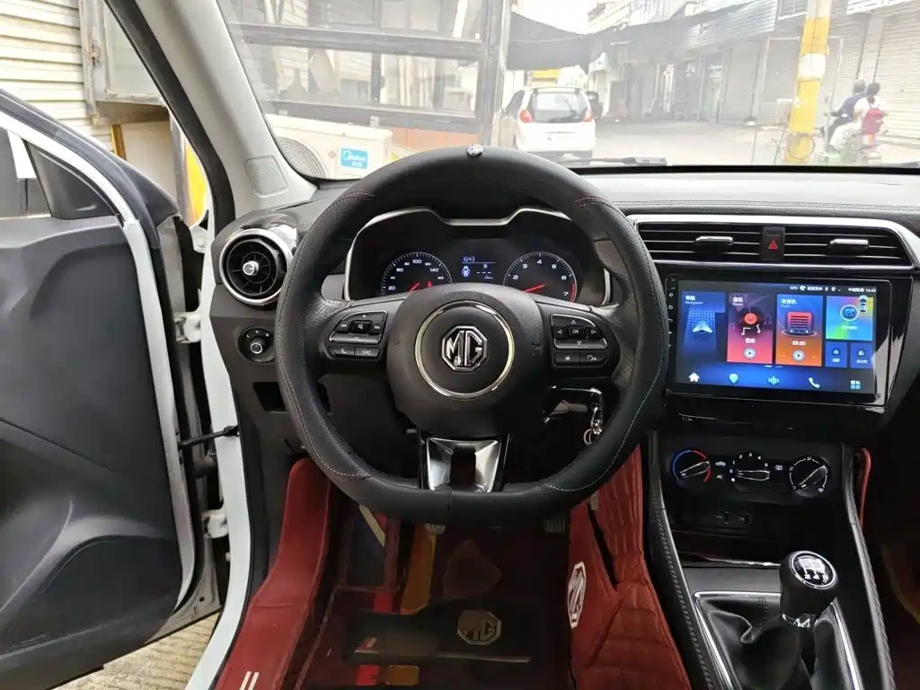 MG ZS — миниатюра 6