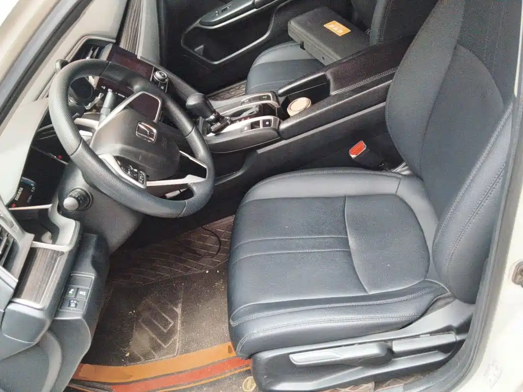 Honda Civic — миниатюра 16
