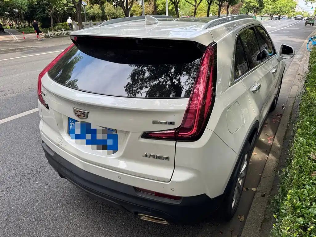 Cadillac XT4 — миниатюра 7