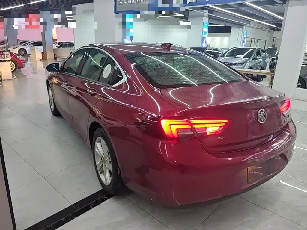Buick Regal — миниатюра 5