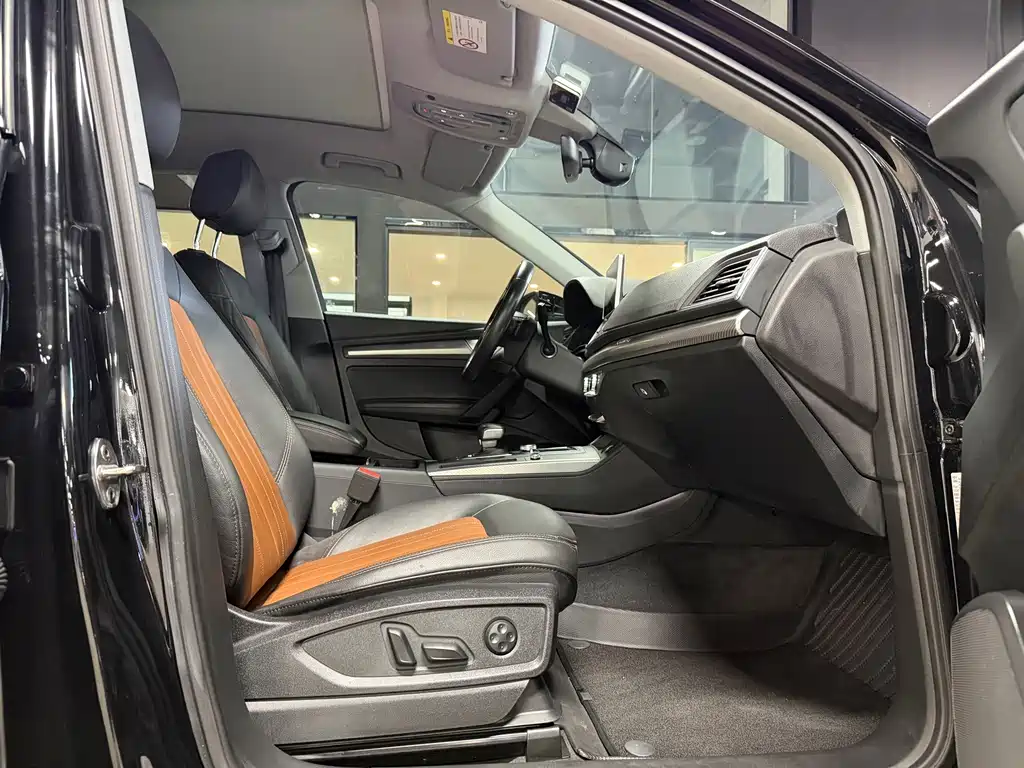 Audi Q5L — миниатюра 9