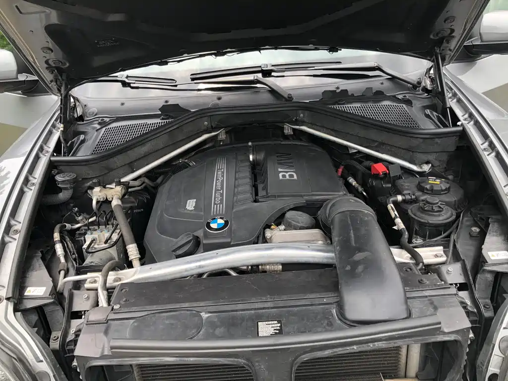 BMW X5 (Import) — миниатюра 17