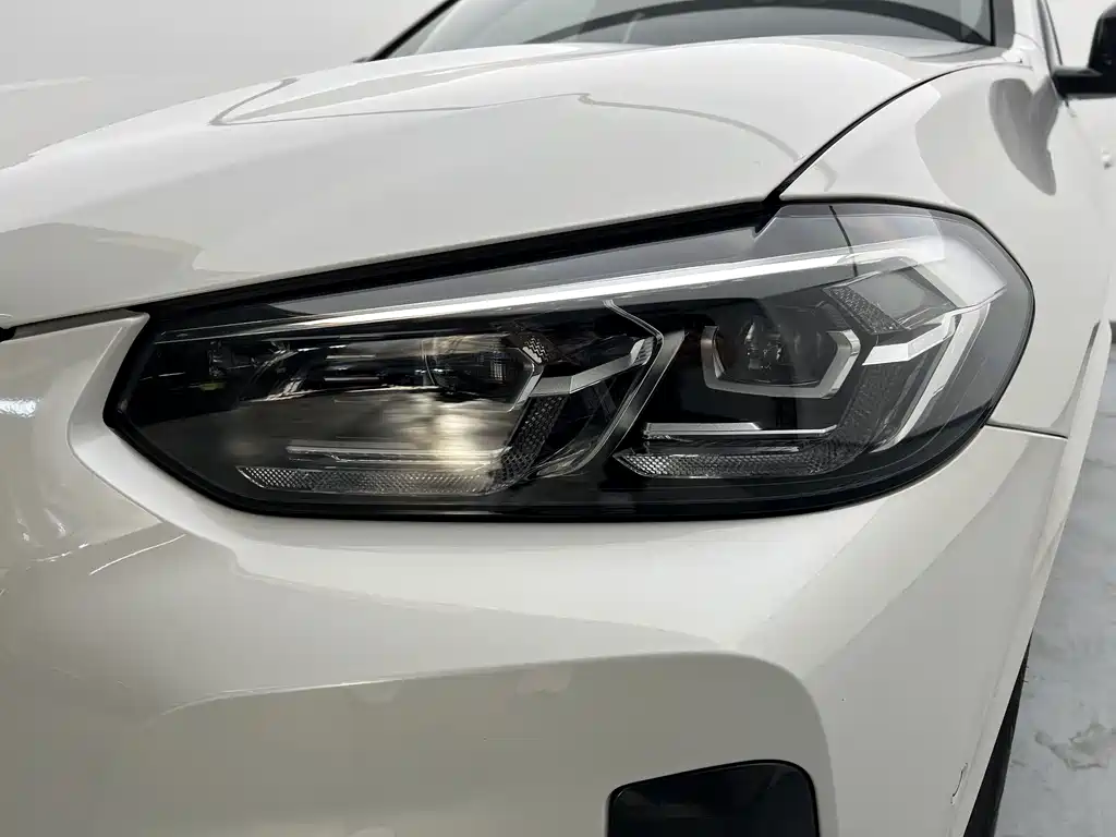BMW X3 — миниатюра 18