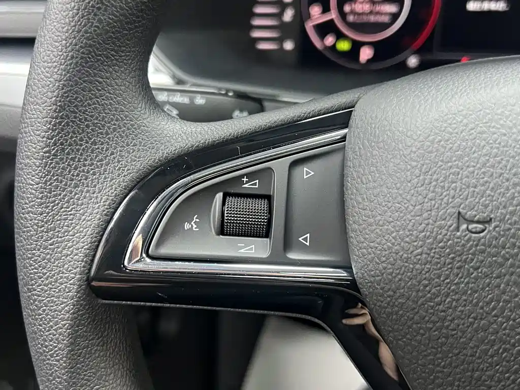 Skoda Superb — миниатюра 22