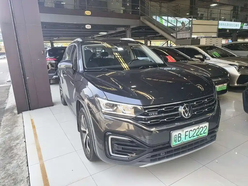Volkswagen GTE PHEV 2021