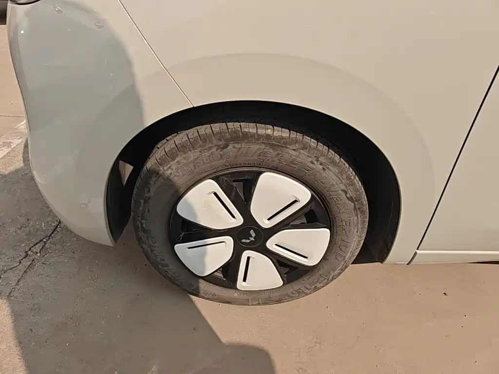 Wuling MINIEV — миниатюра 23
