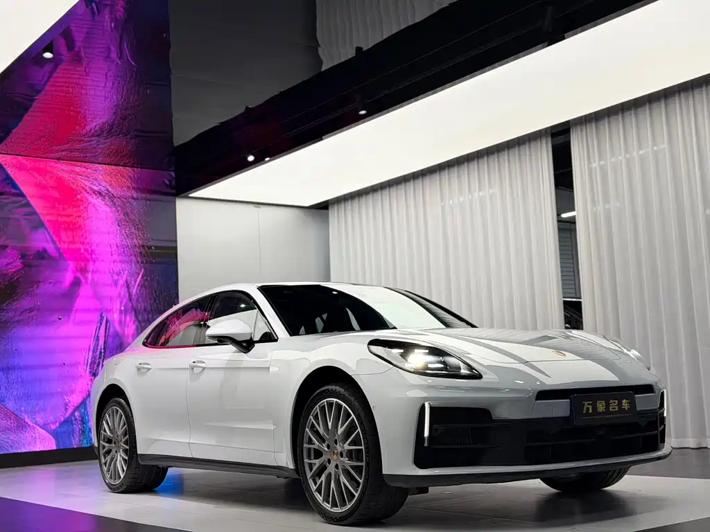 Porsche Panamera — миниатюра 3