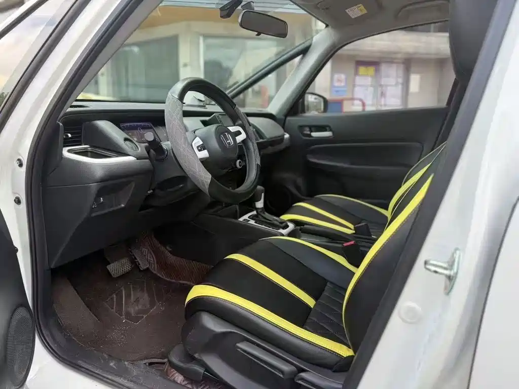 Honda Fit — миниатюра 3