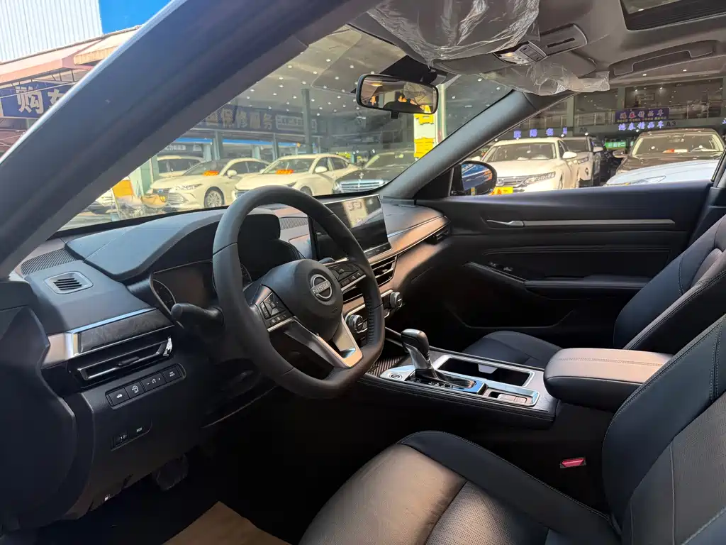 Nissan Teana — миниатюра 16