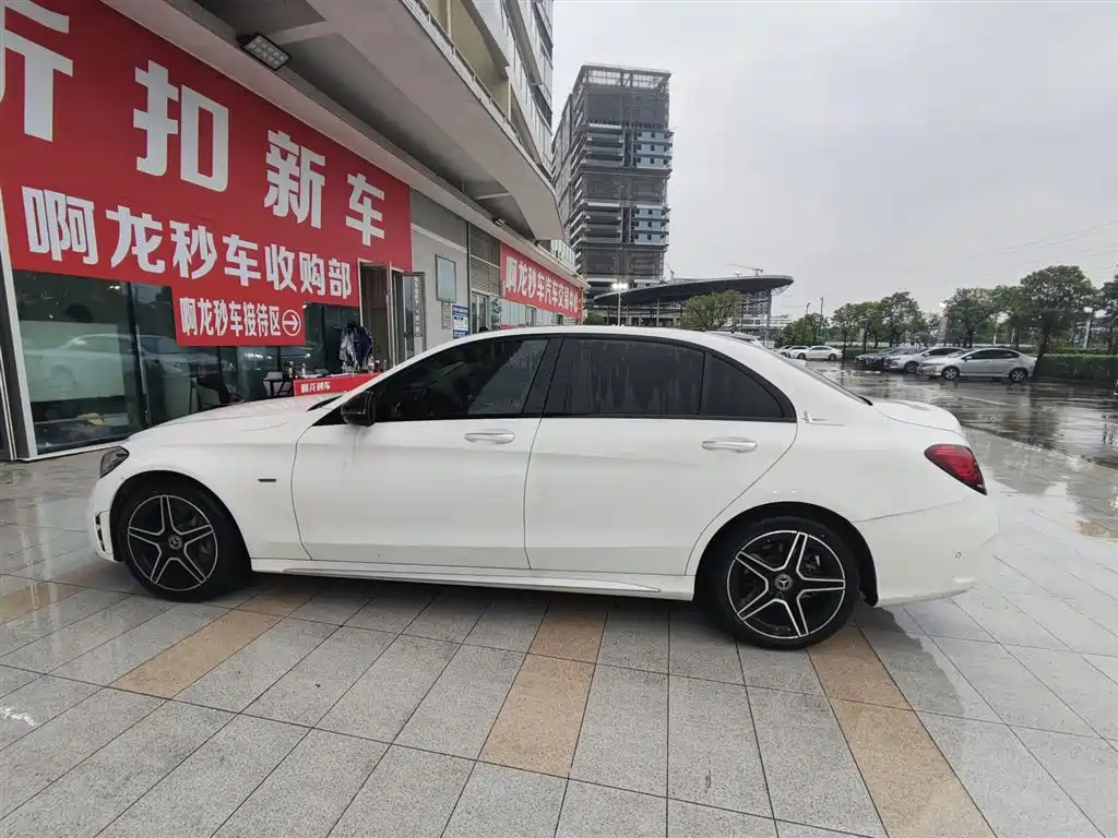 Mercedes-Benz C-Class — миниатюра 9