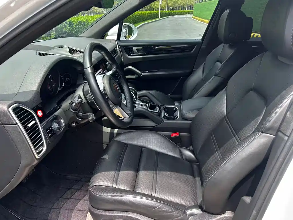 Porsche Cayenne 2019 Cayenne 3.0T