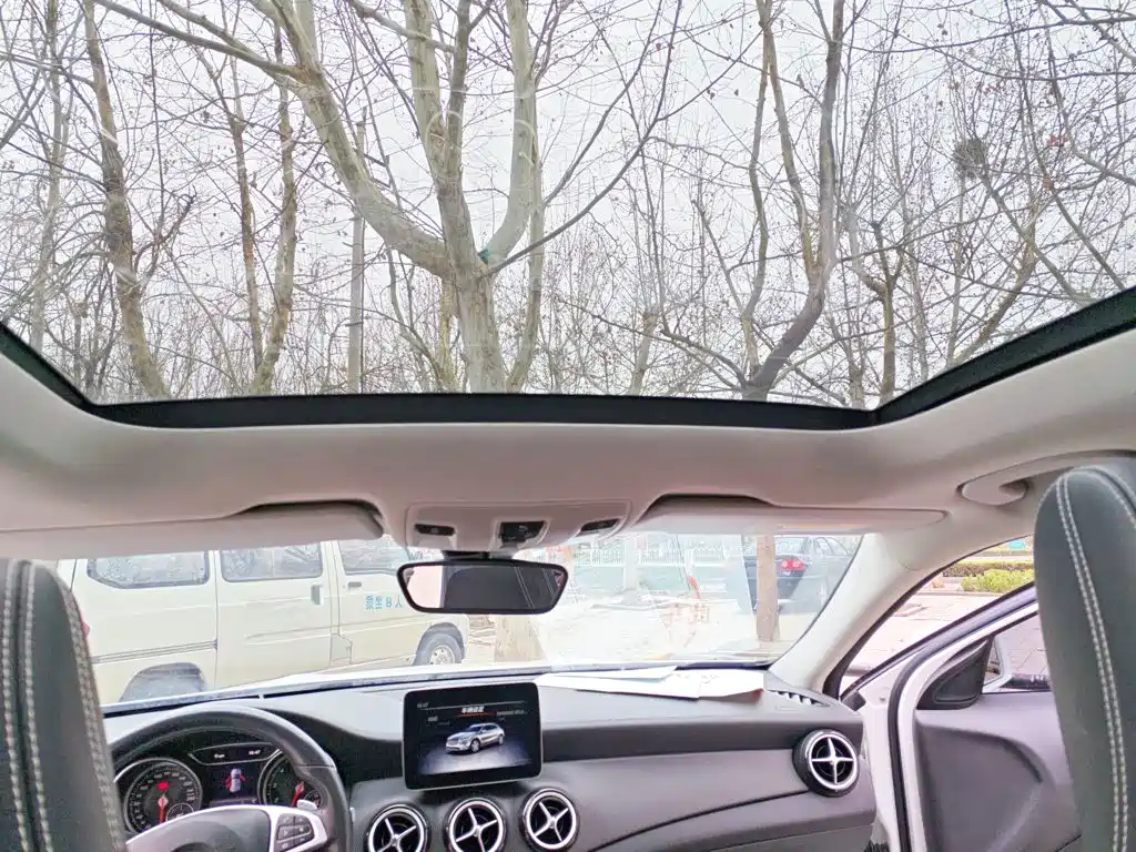 Mercedes-Benz GLA — миниатюра 14