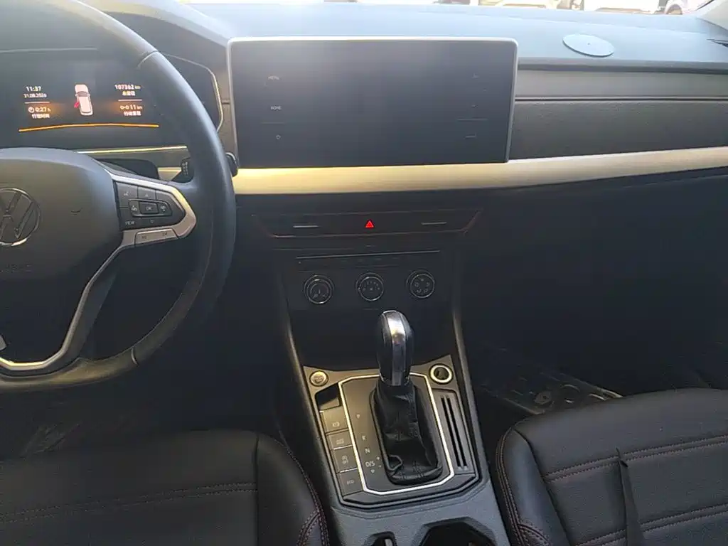 Volkswagen Lavida — миниатюра 13