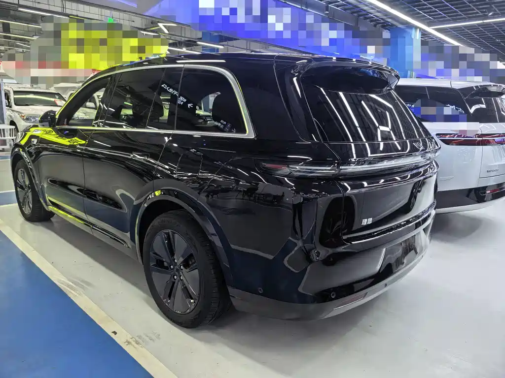 Li Auto Li L8 — миниатюра 11