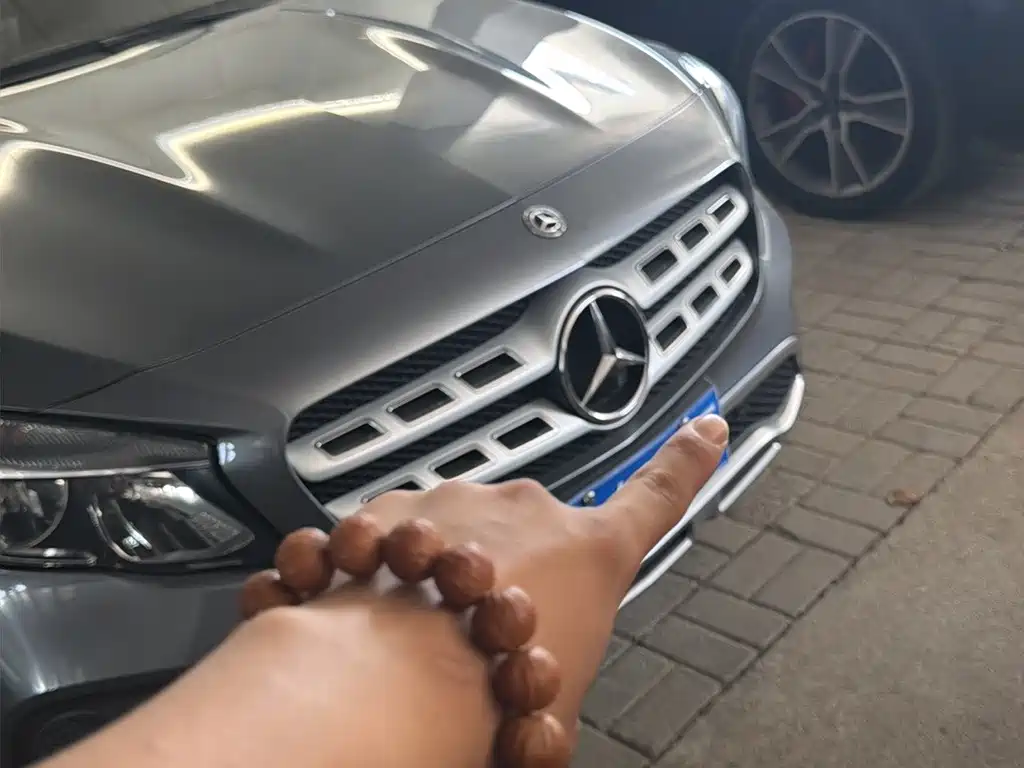Mercedes-Benz GLA — миниатюра 12