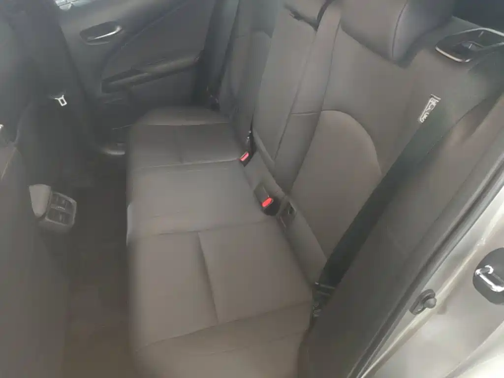 Lexus UX — миниатюра 17