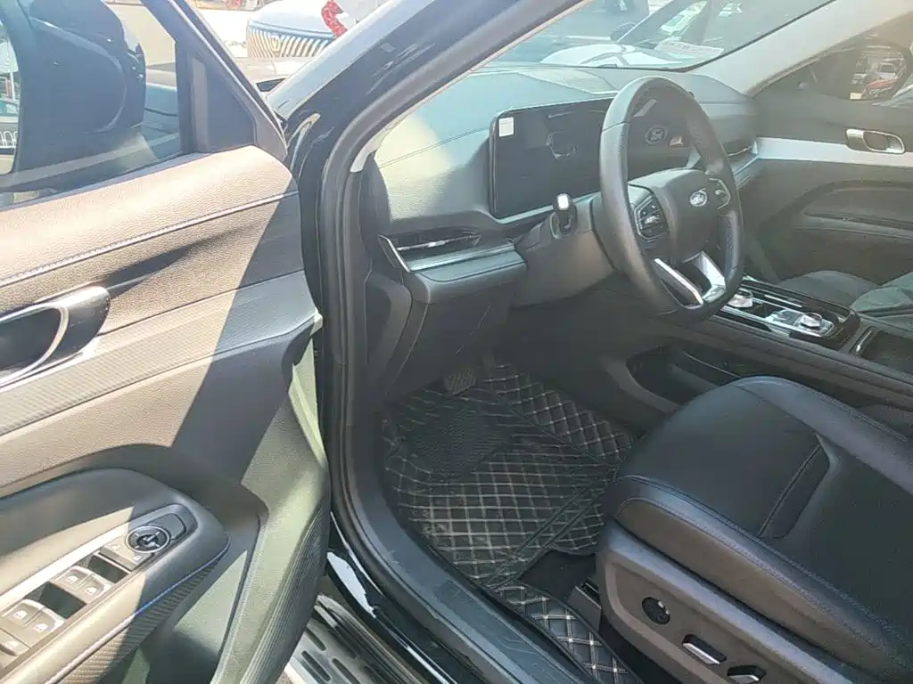 Ford Equator Sport — миниатюра 16