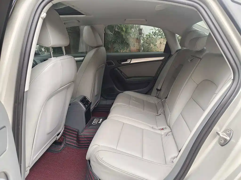 Audi A4L — миниатюра 10