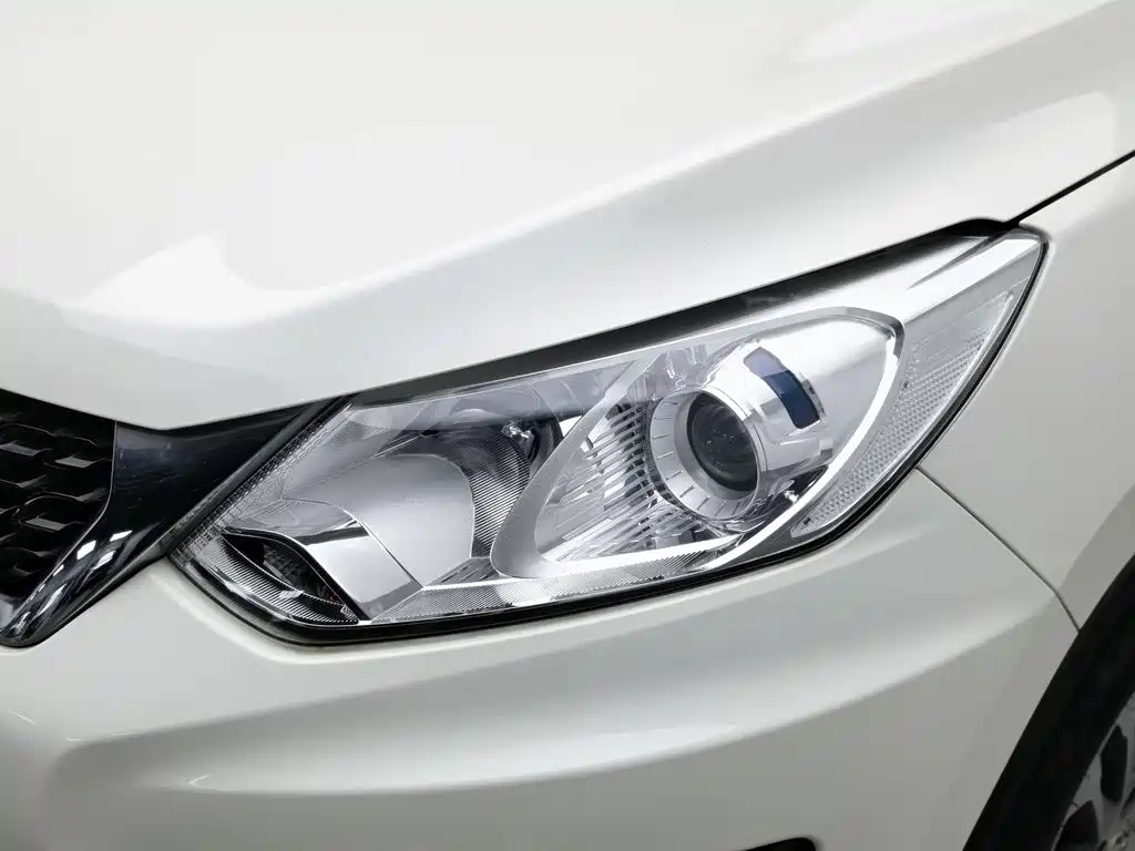 BAIC Senova X35 — миниатюра 7