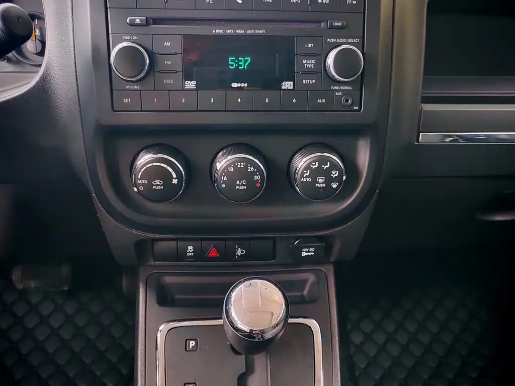 Jeep Patriot — миниатюра 14