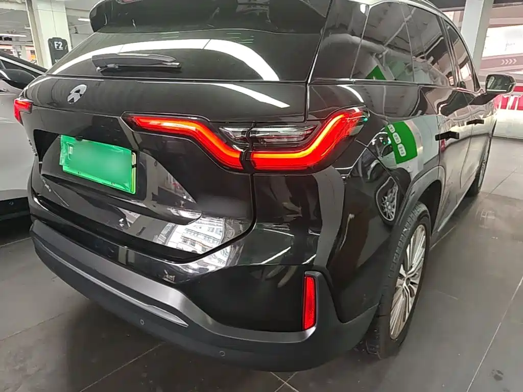 NIO ES6 — миниатюра 7