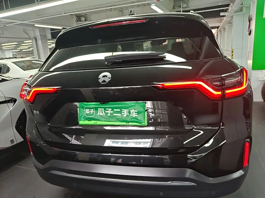 NIO ES6 — миниатюра 6