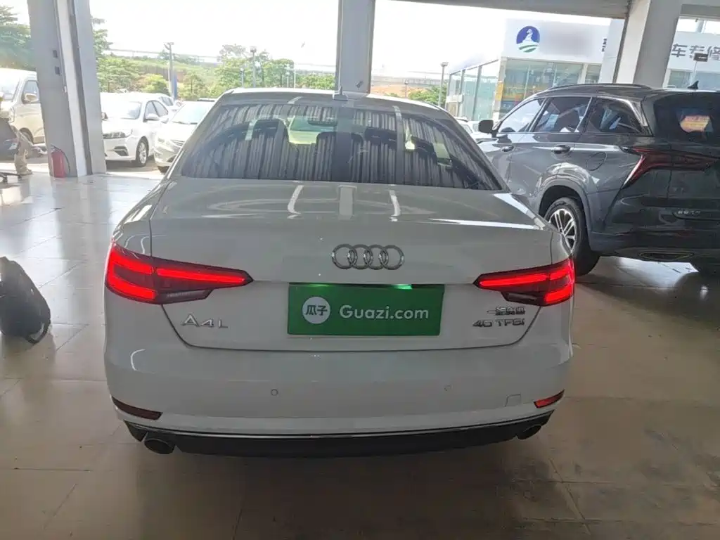 Audi A4L — миниатюра 6
