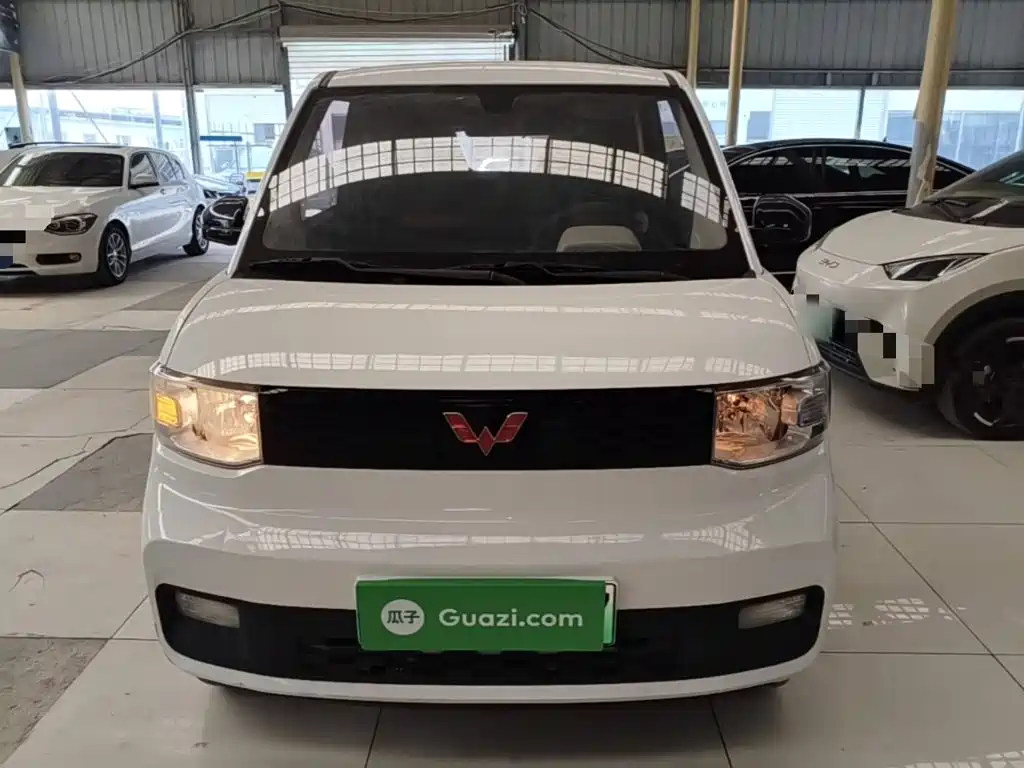 Wuling MINIEV — миниатюра 3