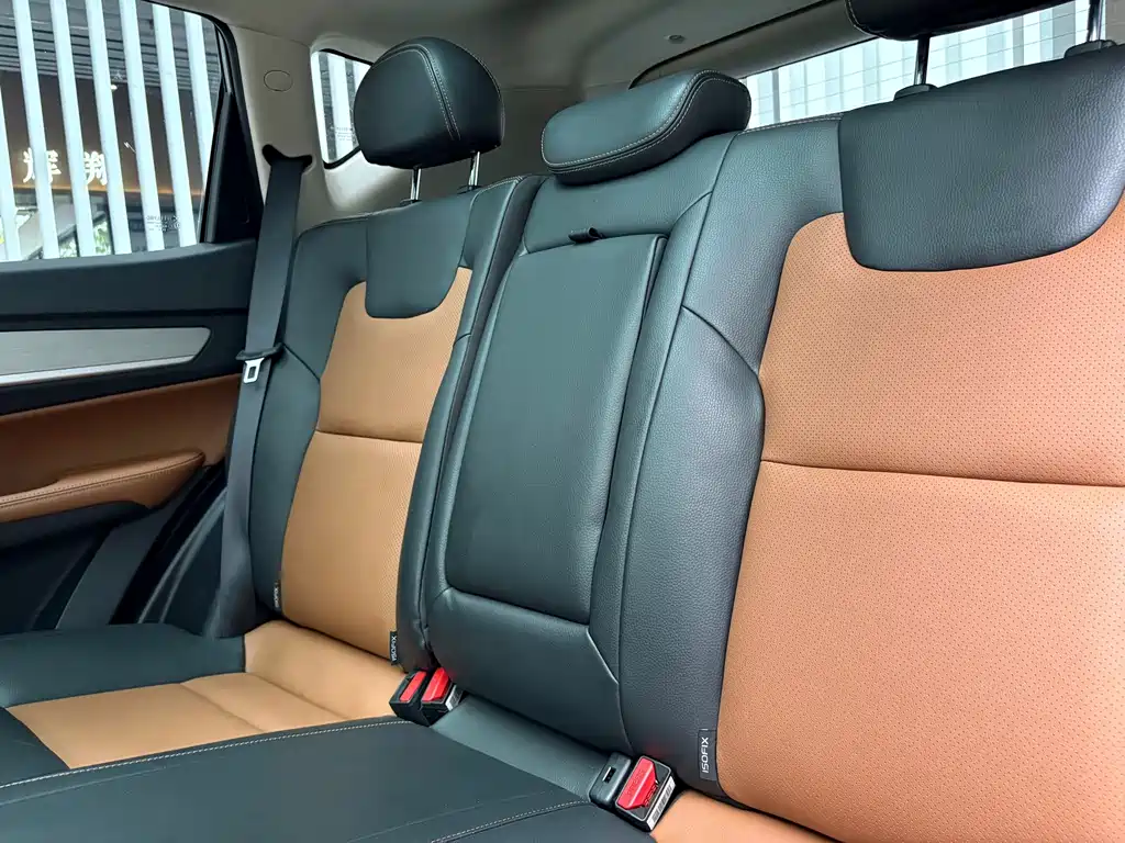 Geely Vision X6 — миниатюра 12