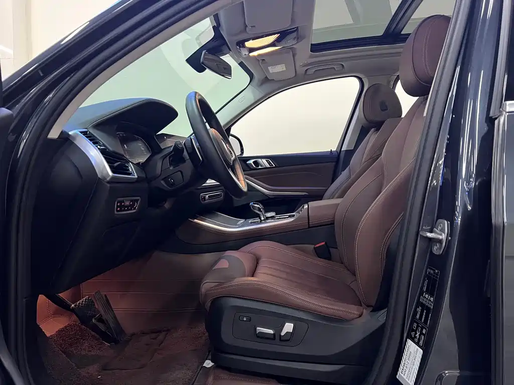 BMW X5 (Import) — миниатюра 7