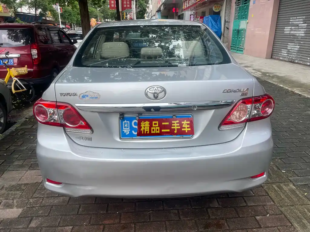 Toyota Corolla — миниатюра 4