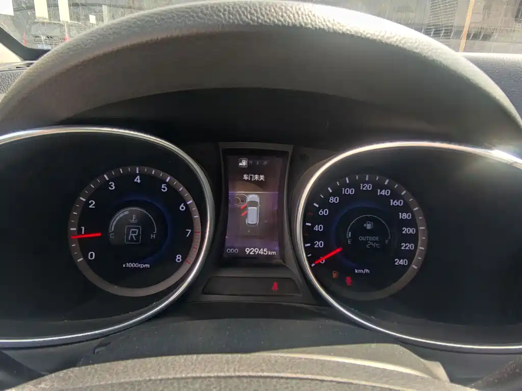 Hyundai Santa Fe — миниатюра 8