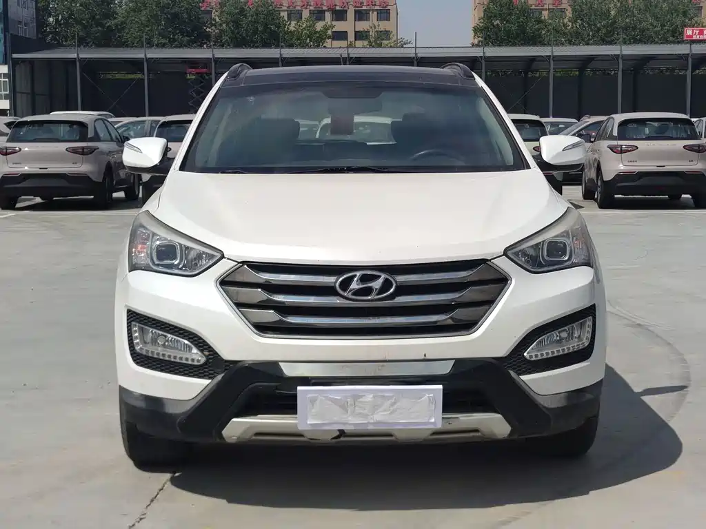 Hyundai Santa Fe — миниатюра 2
