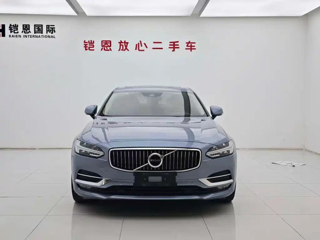 Volvo S90 — миниатюра 2