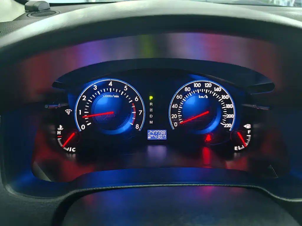Mazda 8 — миниатюра 4