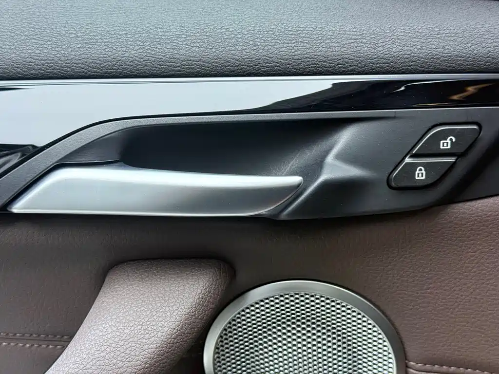 BMW X1 — миниатюра 14