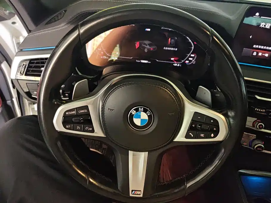 BMW 5 Series — миниатюра 15
